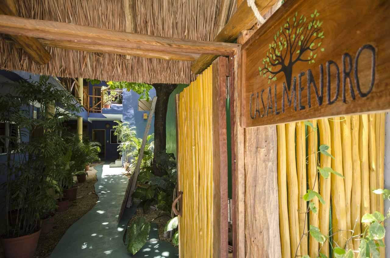 Casa Almendro Hotel Tulum Pueblo Buitenkant foto