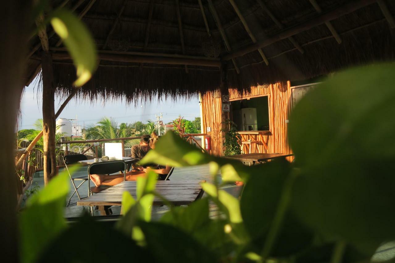Casa Almendro Hotel Tulum Pueblo Buitenkant foto