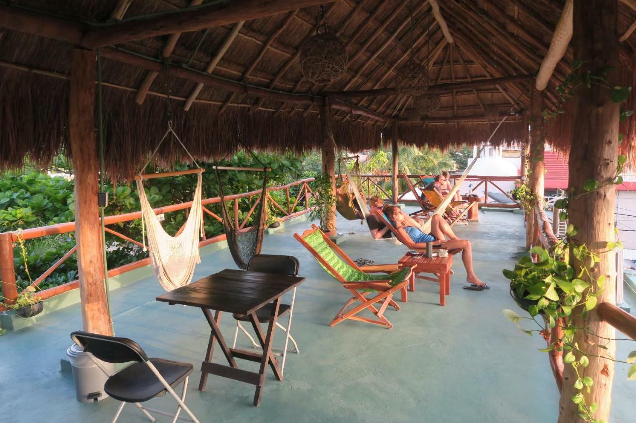 Casa Almendro Hotel Tulum Pueblo Buitenkant foto