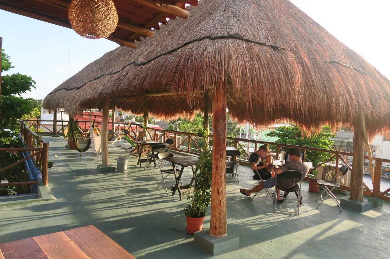 Casa Almendro Hotel Tulum Pueblo Buitenkant foto