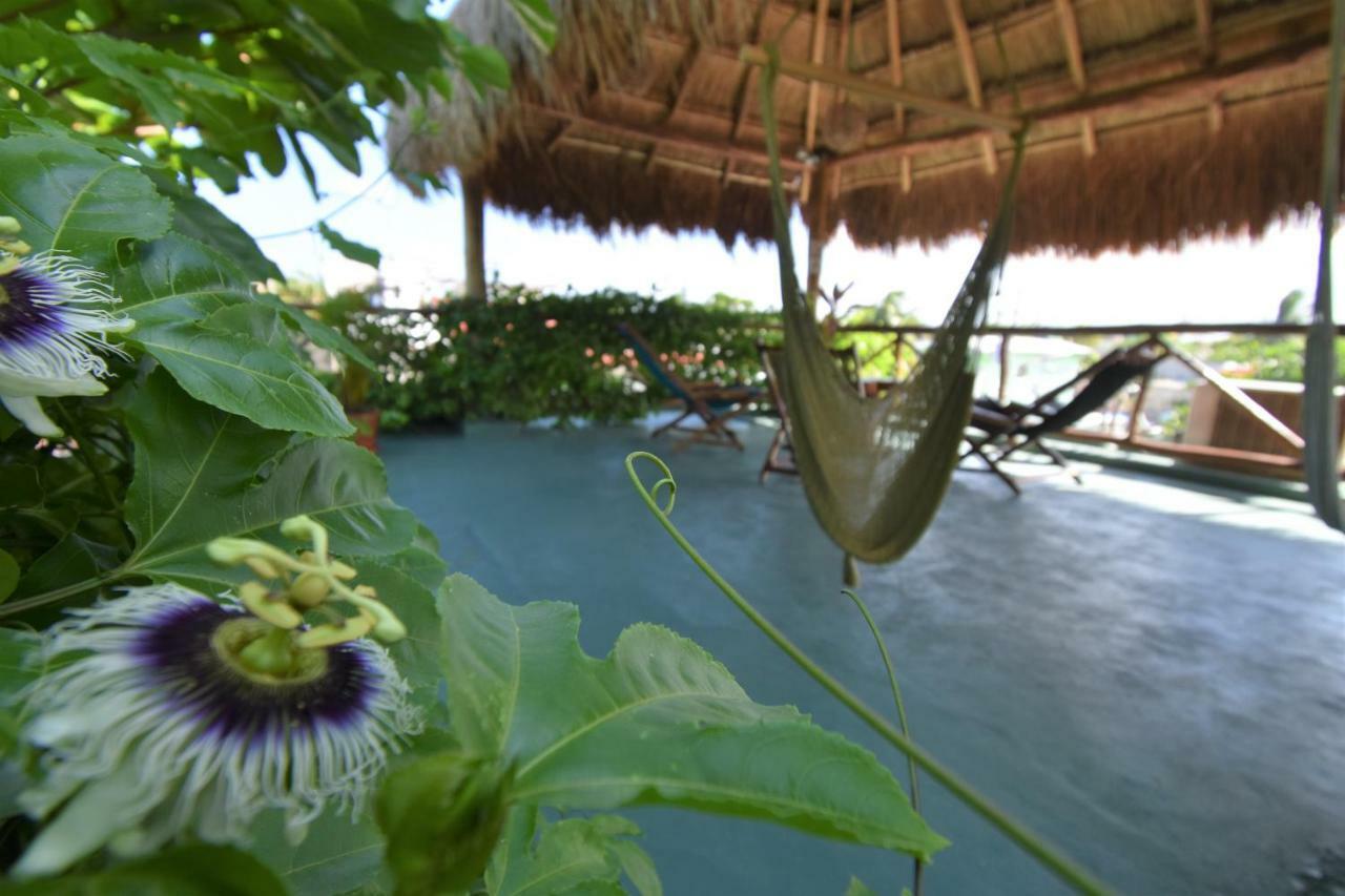 Casa Almendro Hotel Tulum Pueblo Buitenkant foto